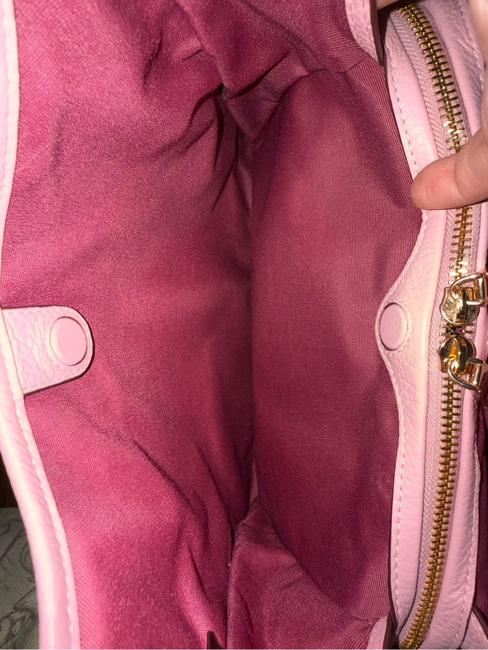 Coach Erin in Powder Pink | Pebbled Leather - Picture 4 of 9